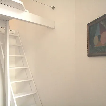 Apartment Roommate Hoza 41