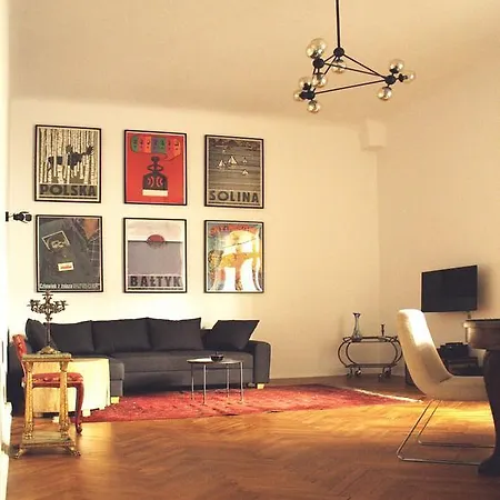 Roommate Hoza 41 Apartment *